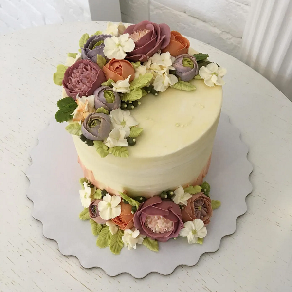 торт женщине на юбилей