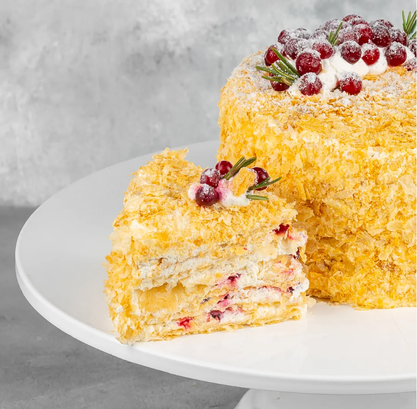 Наполеон с брусникой Наполеон с брусникой