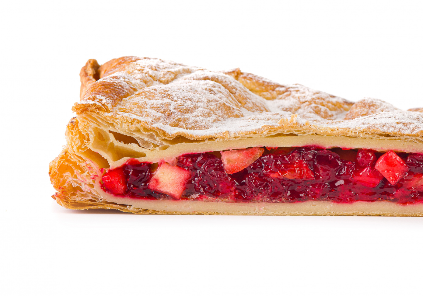 Пирог слоеный с яблоком и брусникой Пирог слоеный с яблоком и брусникой