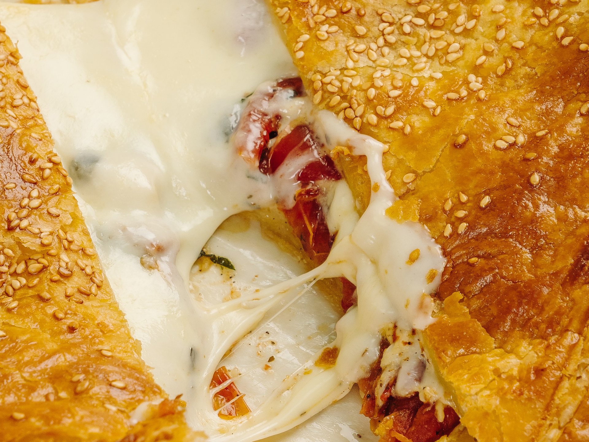 Пирог с сыром и ветчиной Пирог с сыром и ветчиной