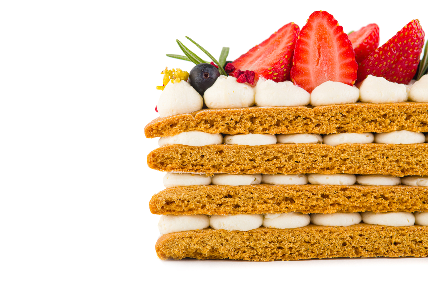 Торт медовый с фруктами