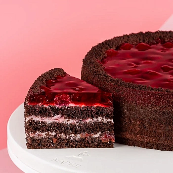 Торт "Шоколадно-вишневый" Торт "Шоколадно-вишневый"