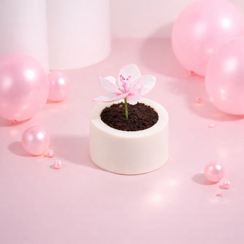 Пирожное Сливочная клубника цветок