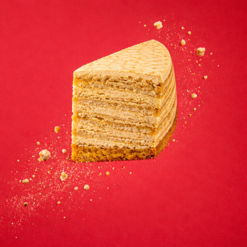 Торт "Карамельная девочка"