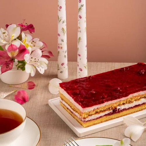 Торт-полоска «Ягодный»