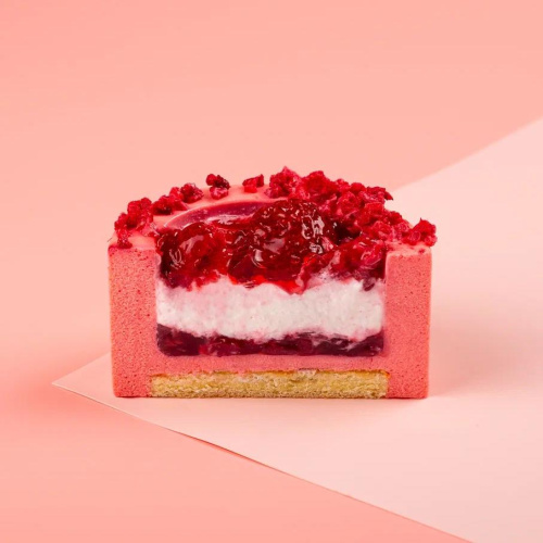 Пирожное "Малиновый пломбир" 